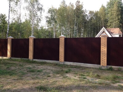 Установка забора из металлопрофиля в Мозыре
